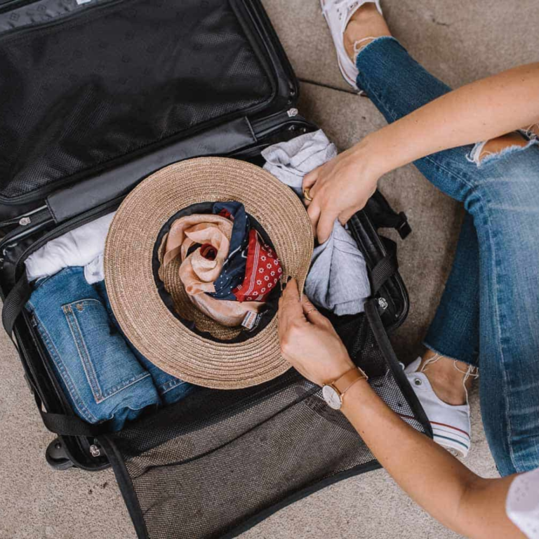 hat travel case