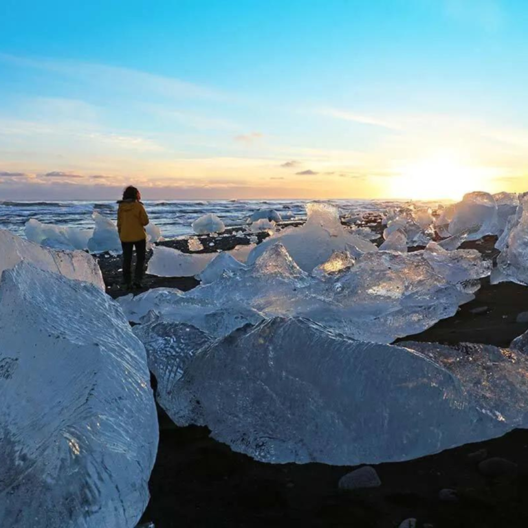 iceland solo travel